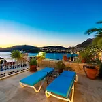Siri Villa