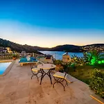Siri Villa *